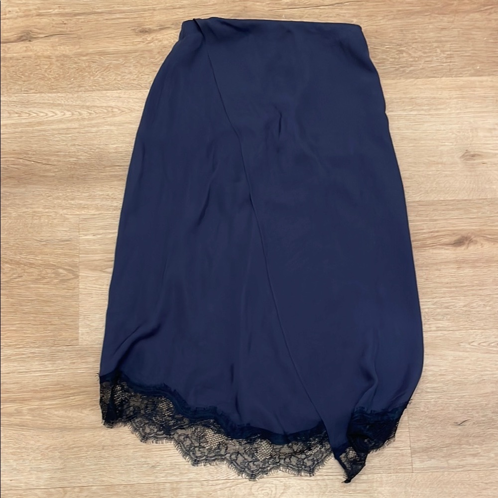 Vince dark navy Asymmetrical lace Midi Skirt size 0